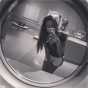 Meet your Posher, Evelyn